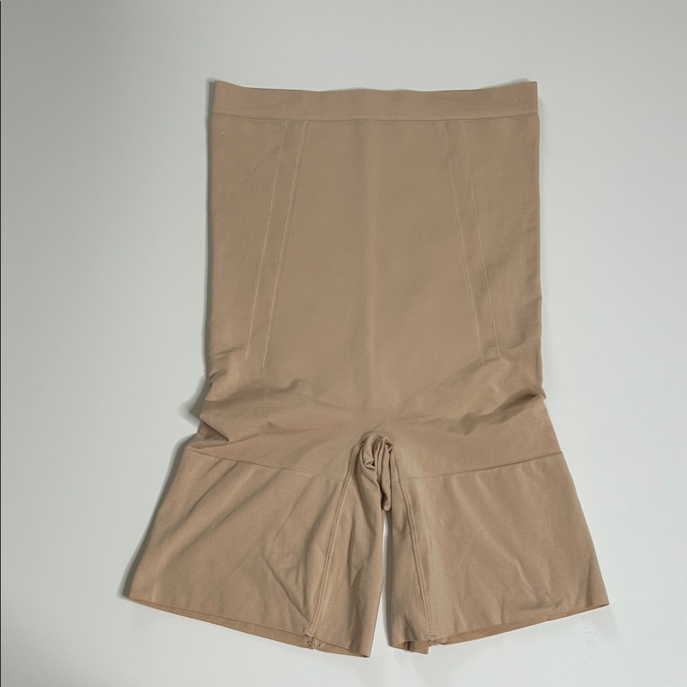 SPANX Women's Tan Bike Shorts